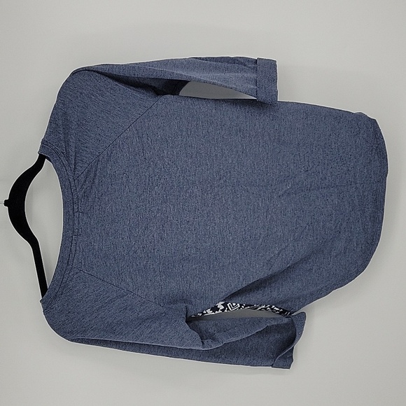 Eyeshadow Womens Grayish Blue Tribal Print Sweatshirt Size Small - Picture 4 of 11